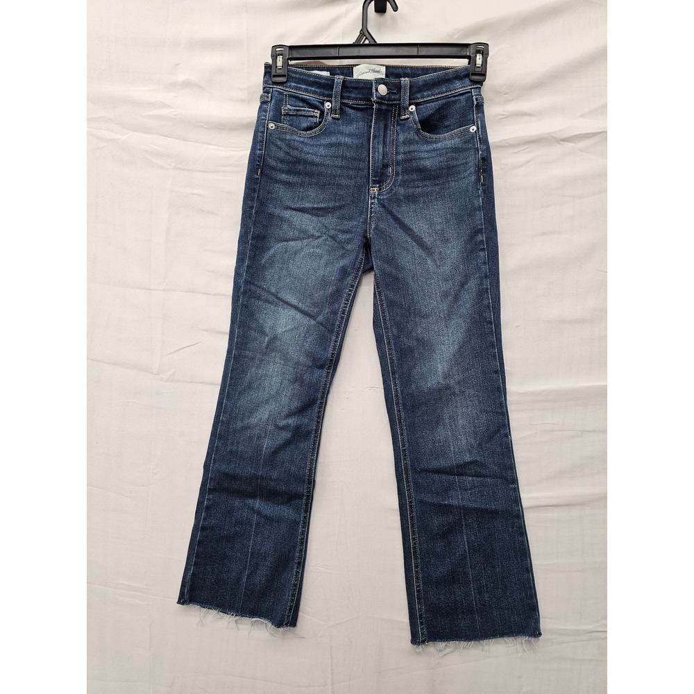 Universal Thread Womens Kick Flare High Rise Jeans Blue Cotton Blend Size 6